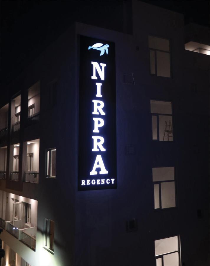 Nirpra Regency Nova Deli Exterior foto